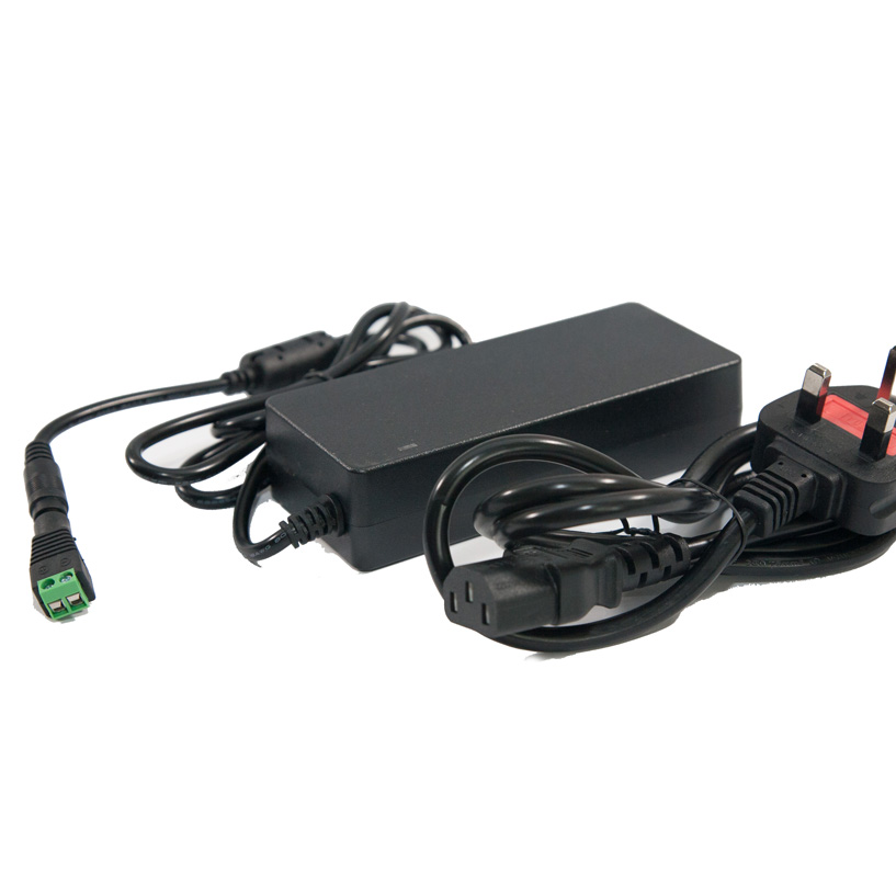 24 Volt 6 Amp Silent Regulated Power Supply